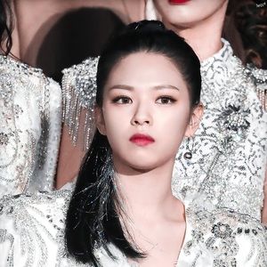 Meet your Posher, Linh